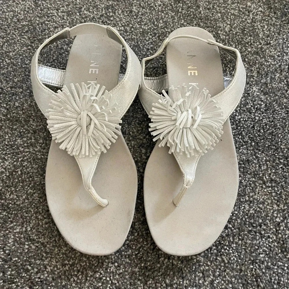 Anne Klein Akizabela white sandals 7 - Picture 1 of 4